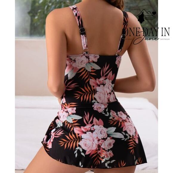 Eomenie Floral Swimdress One Piece Swimsuit Size L - Picture 2 of 8